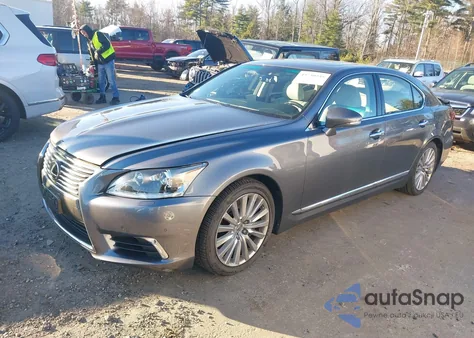 2017 Lexus Ls 460 z USA, uszkodzony, nr VIN JTHCL5EF2H5029169